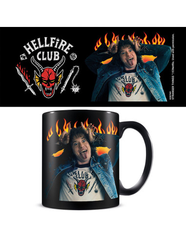 Taza pyramid stranger things eddie helfire club